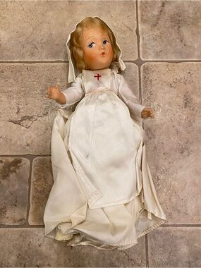 Vintage 1940’s Nurse Nun Doll White Habit Hand Painted Face NOS 11”